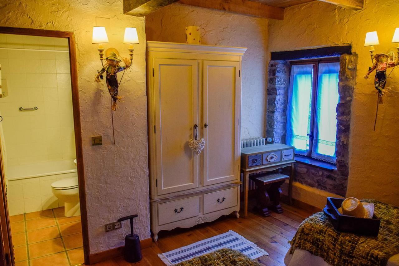 Posada El Rincon De Babia La Cueta Exterior foto